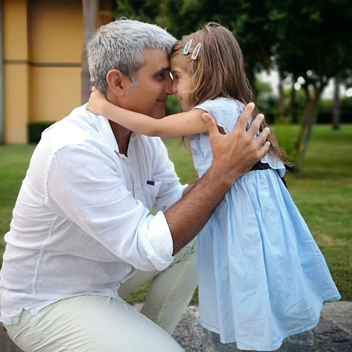 1 fiica lui robert turcescu vera ilinca sotia oana turcescu 3 jpg jpeg