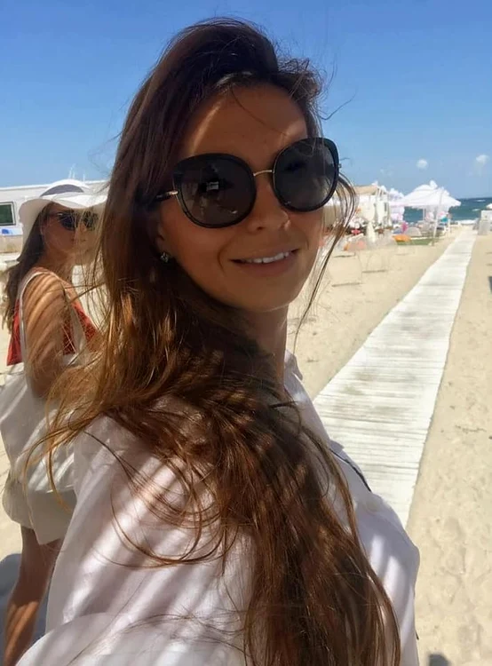 31 magda palimariu si sora ei oana eduard 8 jpg jpeg