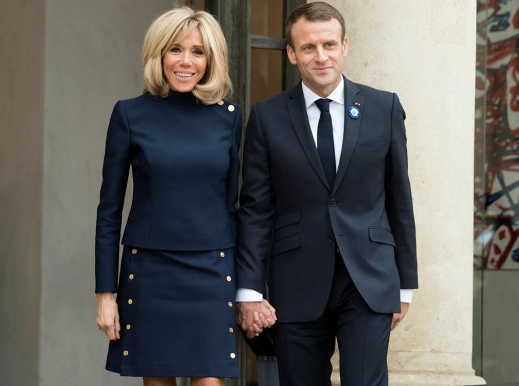 
    Emmanuel Macron este cu 25 de ani mai tânăr decât soția lui @shutterstockclickpentrufemei.ro  