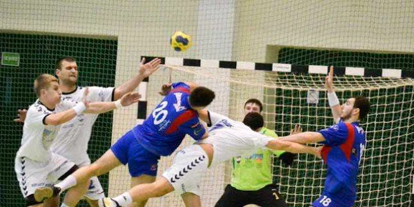 Hanbaliştii vasluieni au reuşit să câştige FOTO