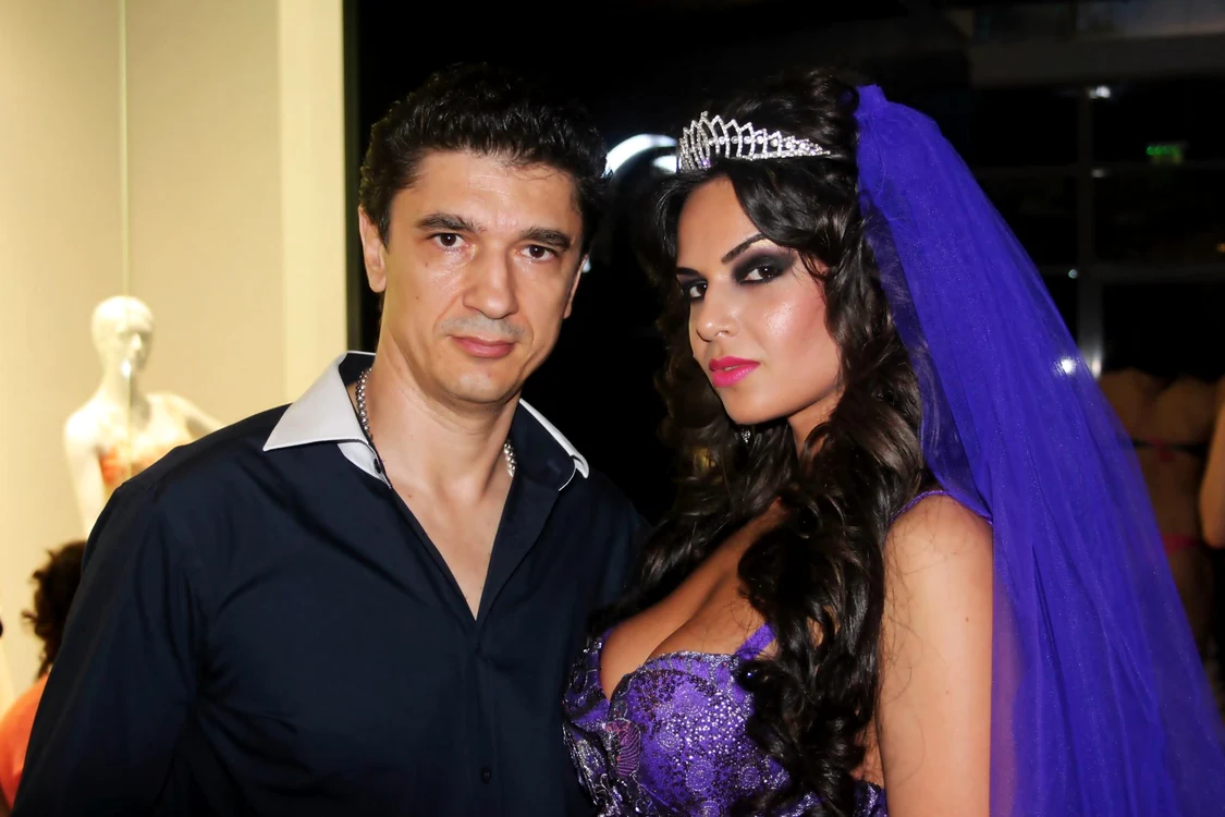
    Luis Lazarus si Andreea Maria  