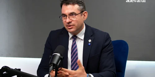 ȘTEFAN PĂLĂRIE 6 mp4 thumbnail png