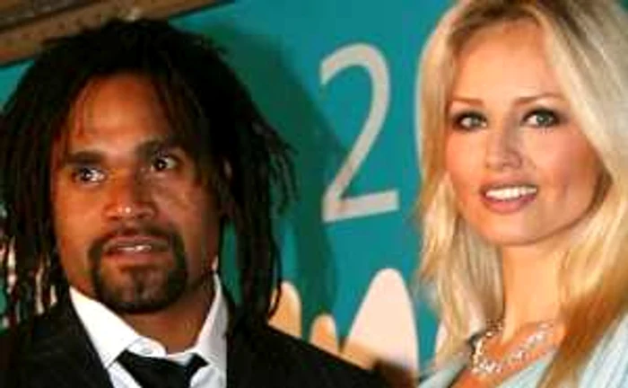 Karembeu şi soţia sa