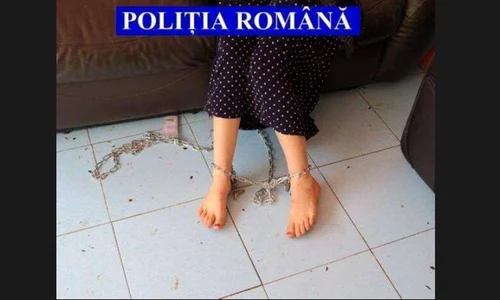 fata in lanturi jpg