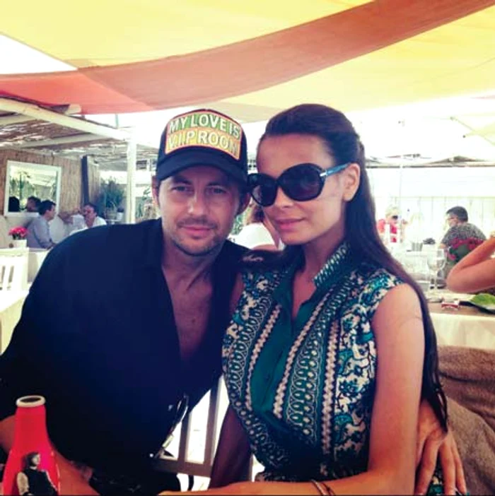 «De două ori pe an, mergem în vacanţă doar în doi» (Fotografii: prima tv/arhiva personală)