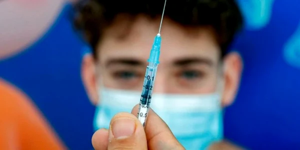 vaccinare adolescenti