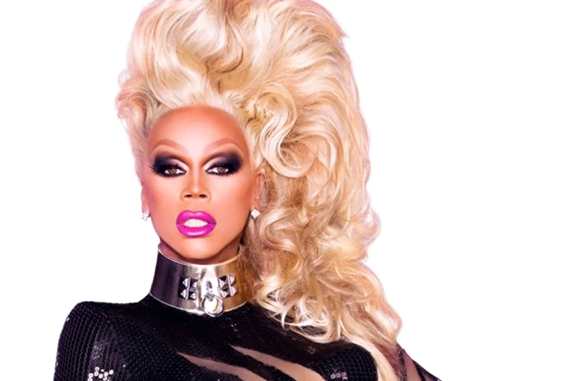 RuPaul - unul dintre cei mai frumoși travestiți din lume