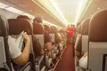 zbor avion pasageri - shutterstock