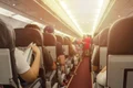 zbor avion pasageri - shutterstock