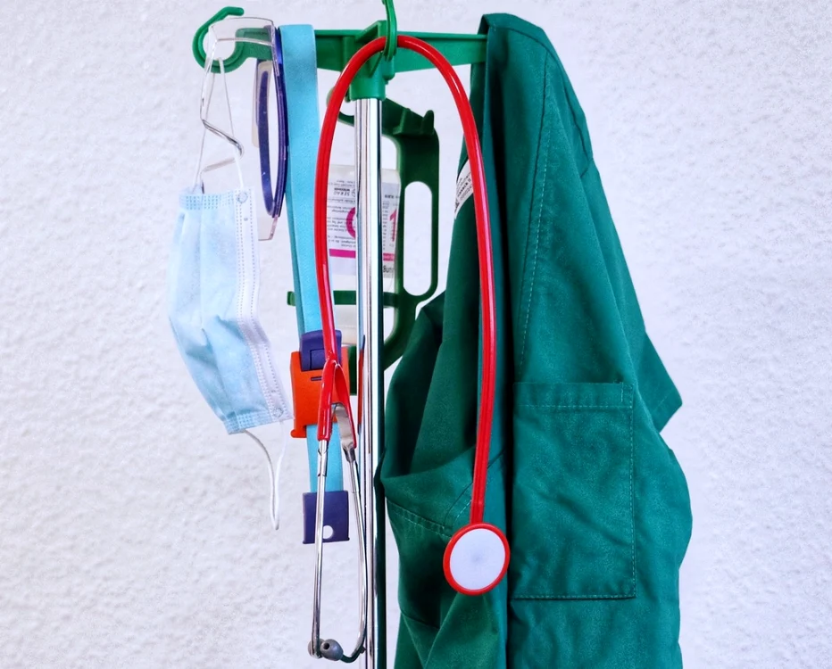 Medicii de familie care au tratat pacienţi cu COVID-19 în starea de urgenţă vor fi remuneraţi