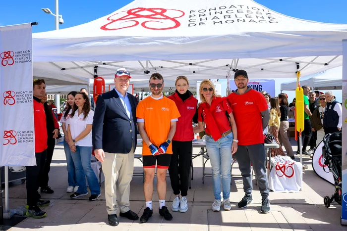 Charlene și Albert de Monaco, duminică, 23 martie, Facebook 10 jpg