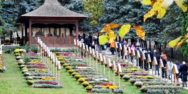 manastirea prislop foto daniel guta adevarul