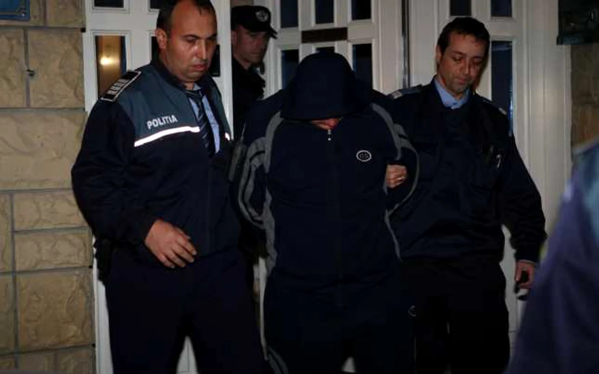 Suspecţii au fugit cu o pradă în valoare de 400.000 lei