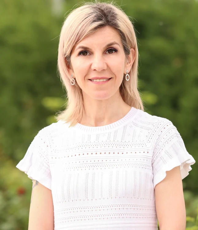Ana Maria Rusu, a fost selectată în Top 50 Global Teacher Prize FOTO proiectulmerito.ro