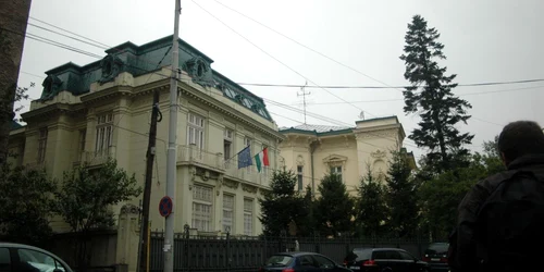 Ameninţare cu bombă la Ambasada Ungariei