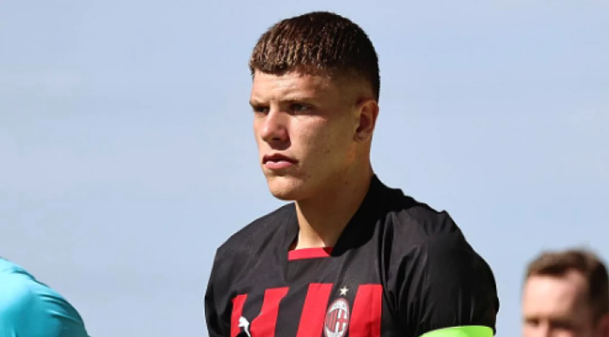 Andrei Coubiș vine de la AC Milan U19. FOTO: Facebook