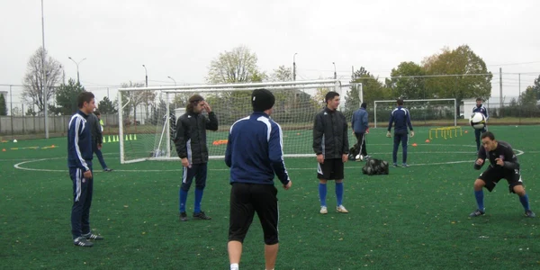 Jucătorii lui FC Argeş se antrenează fără să aibă avizul medicilor
