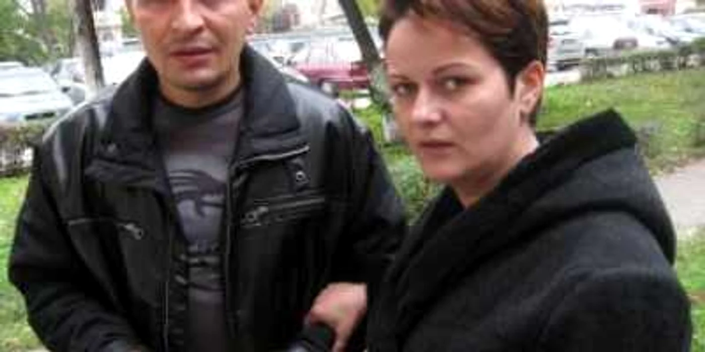 Craiova: EXCLUSIV: Mama care nu-şi putea lua acasă copilul mort a fost anunţată că-şi va înmormânta creştineşte bebeluşul