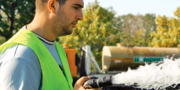 Se pot depune proiecte pentru spaţii verzi