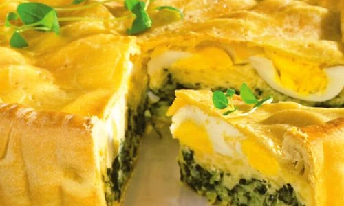 1365607985 4795tarta 20cu 20spanac 20si 20branza jpeg