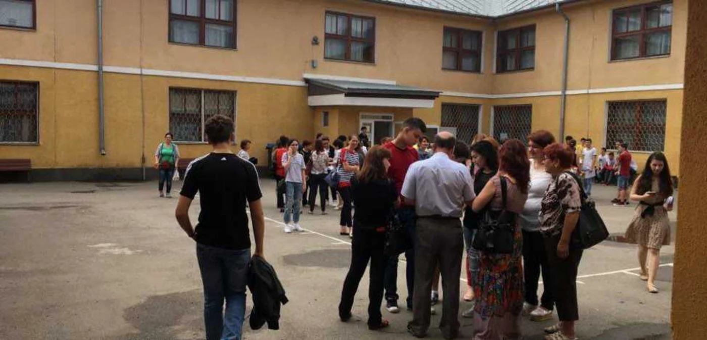 Peste 2500 de elevi din Ialomiţa au oarticipat anul acesta la Evaluarea Naţională FOTO: M.S.