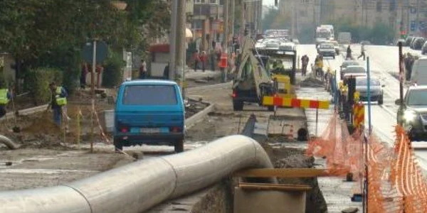 Şoferii sunt rugaţi să respecte restricţiile. FOTOradiomures.ro