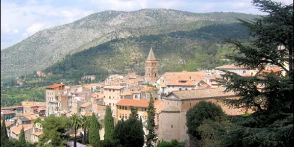 Panorama oraşului Tivoli