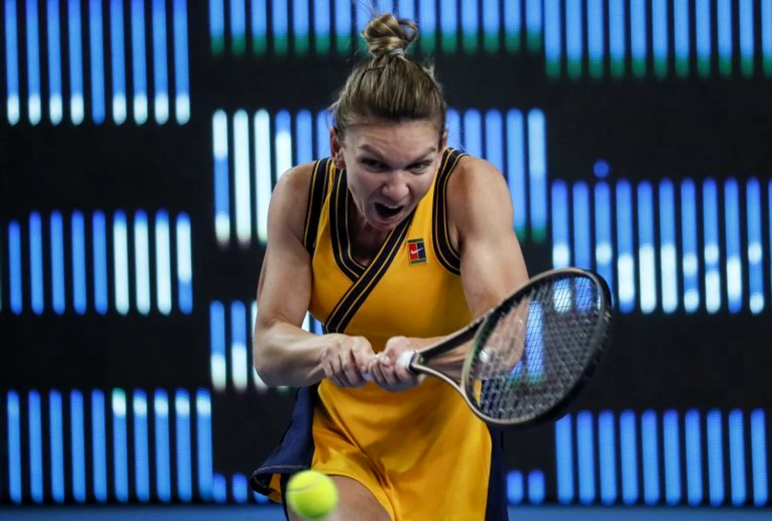 
    Simona Halep a jucat primul meci în sală din 2021FOTO: EPA  