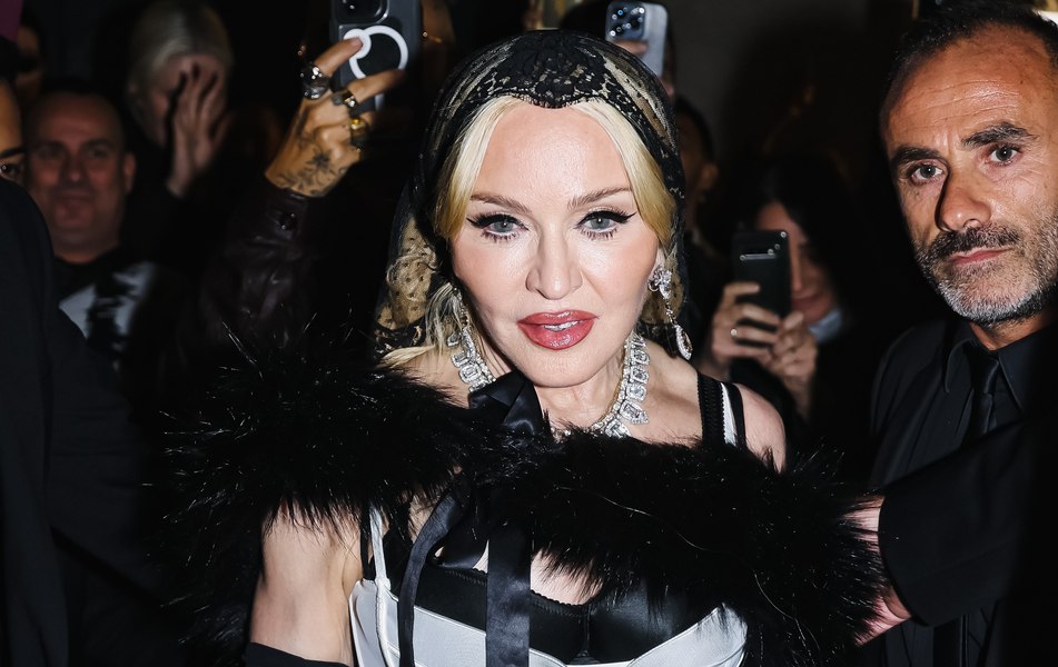 Madonna, tort cu înjurături după victoria lui Trump: „De ce un infractor condamnat, violator, bigot a fost ales să conducă țara noastră?” 