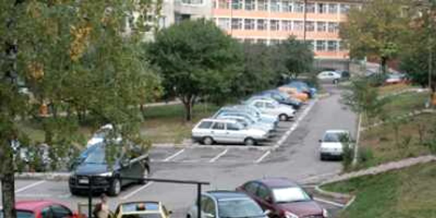 Neamţ: Pasarele suspendate şi parcări subterane (CAMPANIE)