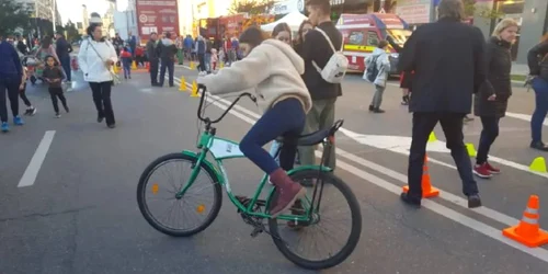 bicicleta beata experiment Politie Bacau FOTO IPJ Bacau jpg
