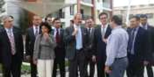 Dezvoltatorii încearcă marea cu degetul