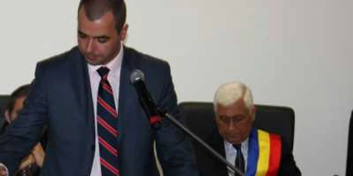 Cătălin Vrabie nu se află într-o relaţie bună cu edilul şef