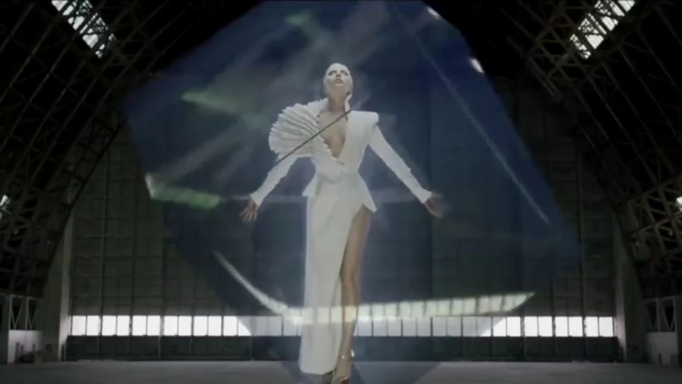 
    Lady Gaga și Intel, colaborare de senzație pentru Premiile GrammyFoto: Captură video  