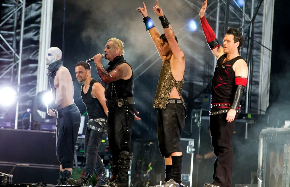 Trupa Rammstein va avea un show presărat cu efecte pirotehnice FOTO Photoland / wenn