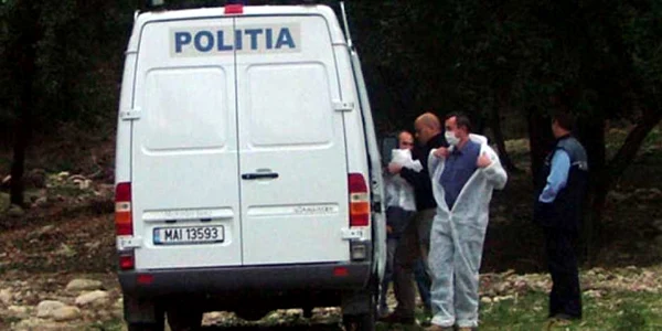 Arhivă Criminaliști