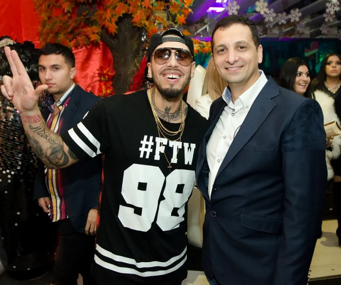 Anda Adam şi Bianca, împreună la club