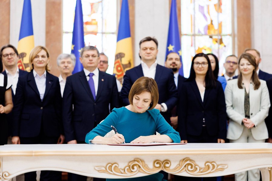 Maia Sandu a semnat decretul privind începerea negocierilor de aderare a Republicii Moldova la UE