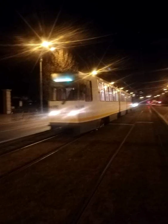 Circulația tramvaielor de pe linia 23 a fost reluată sâmbătă seara