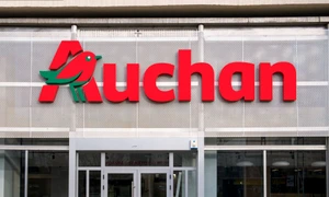 auchan shutterstock 1891619683 jpg