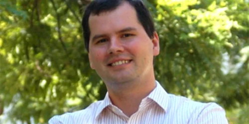 andrei faraon profesor foto kni.caltech.edu