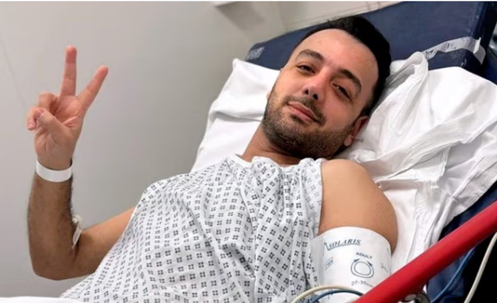 Jurnalistul iranian disident din Londra ar fi fost înjunghiat de mercenari est-europeni