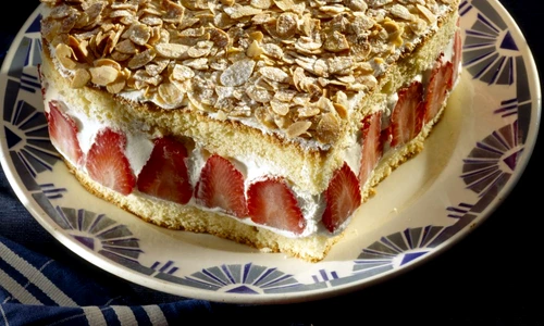 tort cu crema de branza jpeg