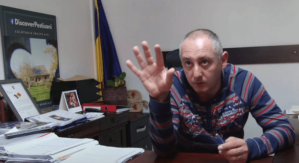 Declarații controversate făcute de primarul comunei lui Brâncuși: „Nu vreau să infestez zona cu prea mulți turiști“ VIDEO