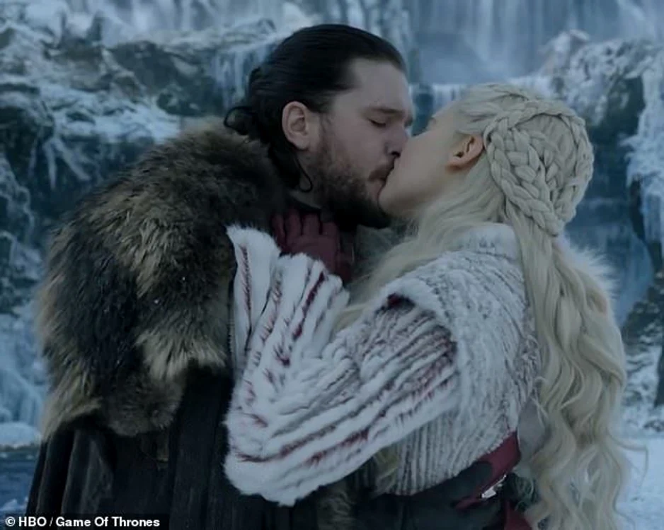 1 kit harington sarut emilia clarke jpg jpeg