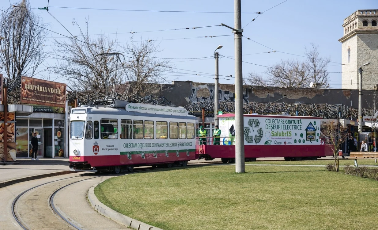 Tramvaiul Reciclării Iaşi FOTO Facebook/Primăria Municipiului Iaşi