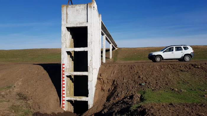 Baraj FOTO Apele Române