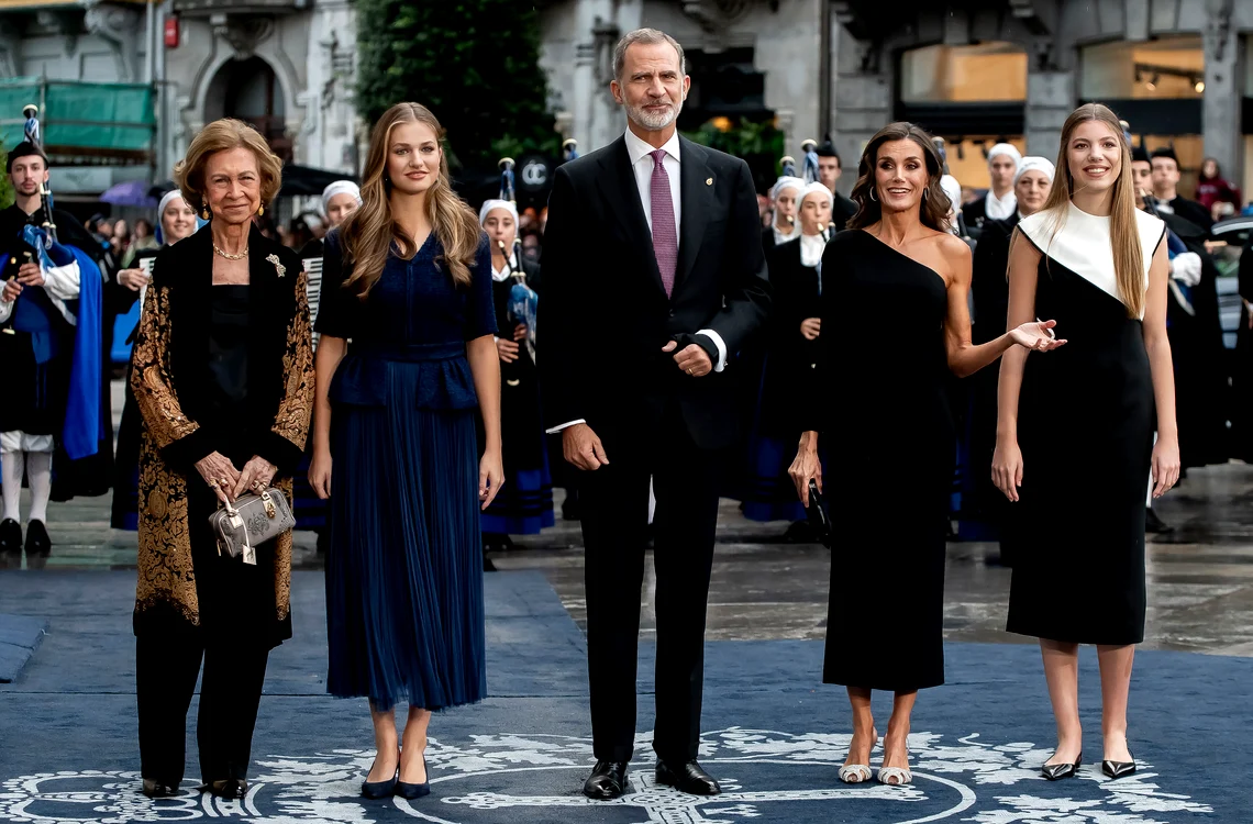 Familia Regală spaniolă e iar pe cai mari, după problemele cauzate de Regele Juan Carlos. Profimedia