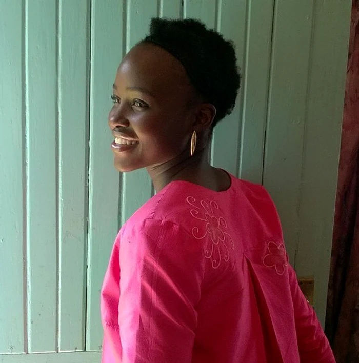 lupita par scurt jpeg