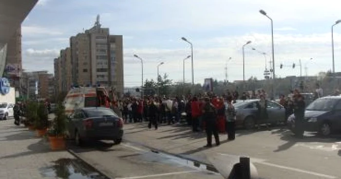 Râmnicu Vâlcea: „Incendiu” la Mall